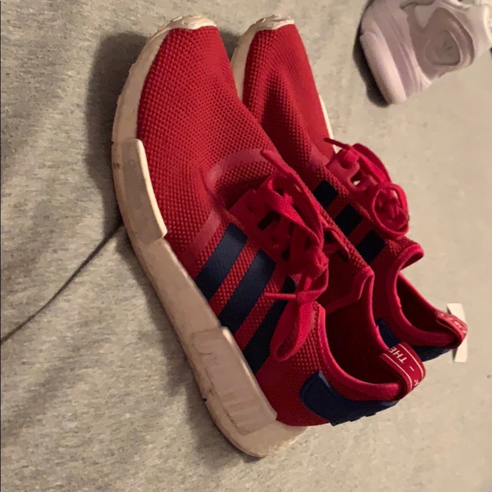 Kids nmd size 7 or women’s 8.5-9